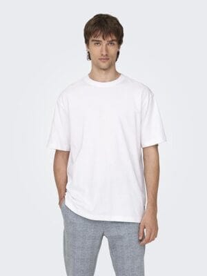 ONLY & SONS Male T-shirt - 30% Rabatt 2 ONLY & SONS Male T-Shirt