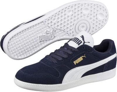 Der PUMA Unisex Sneaker überzeugt durch atmungsaktives Material und stabilen Halt.
